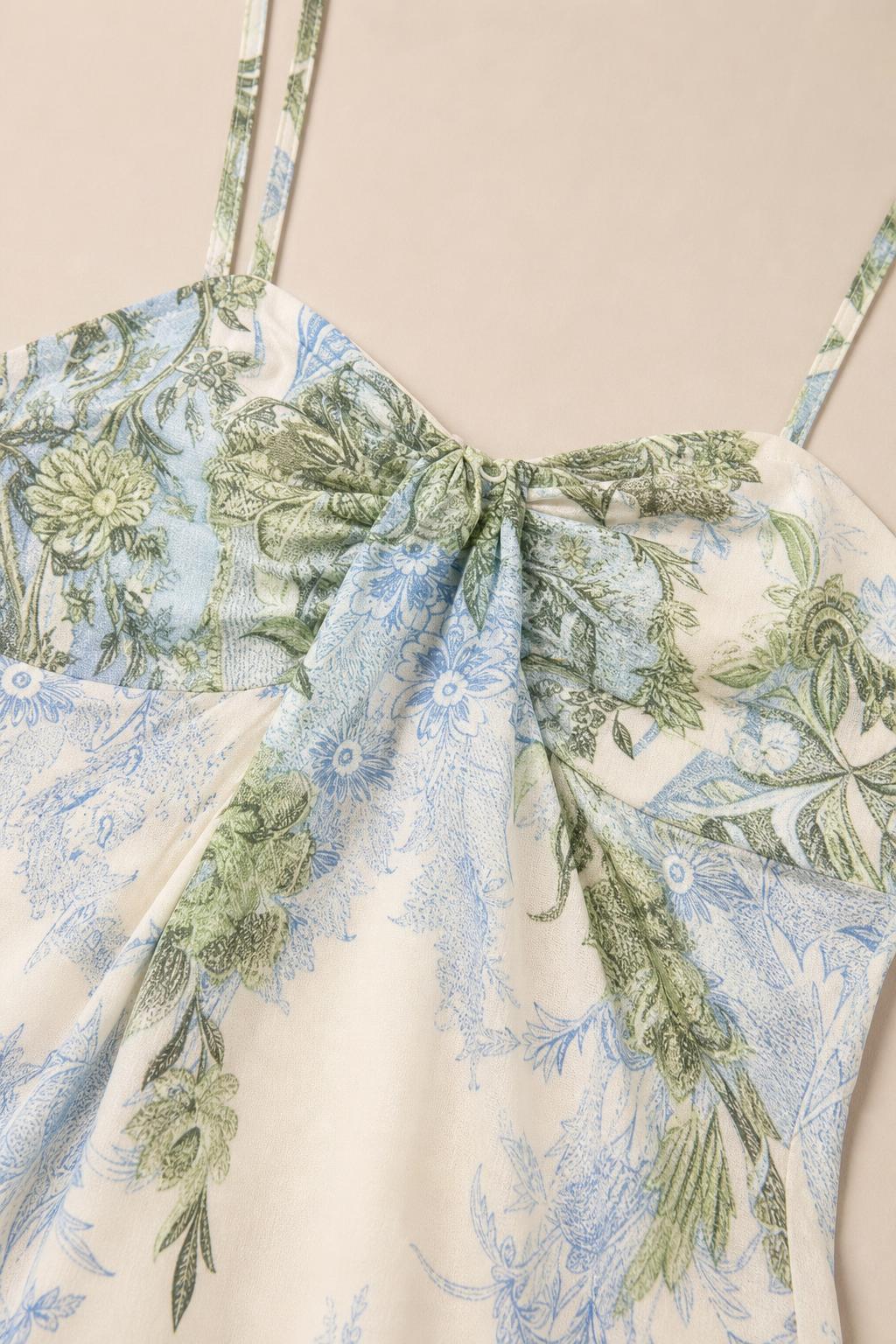 Close-up detail of bodice and knot detail
